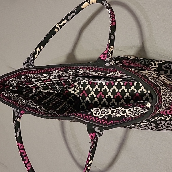 Vera Bradley bag - Canterberry Magenta - Picture 2 of 3